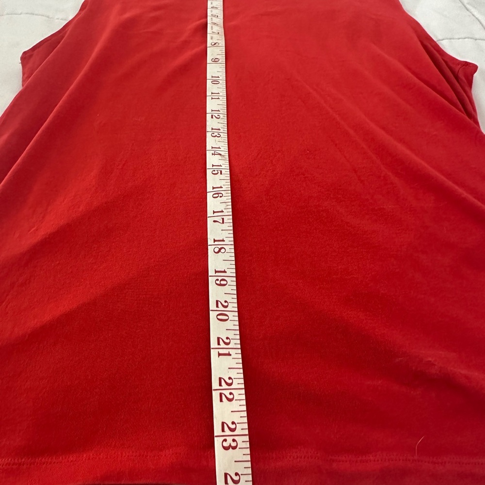 Gucci Red Short Sleeve Tee with Bold Logo Unisex - Picture 8 of 9